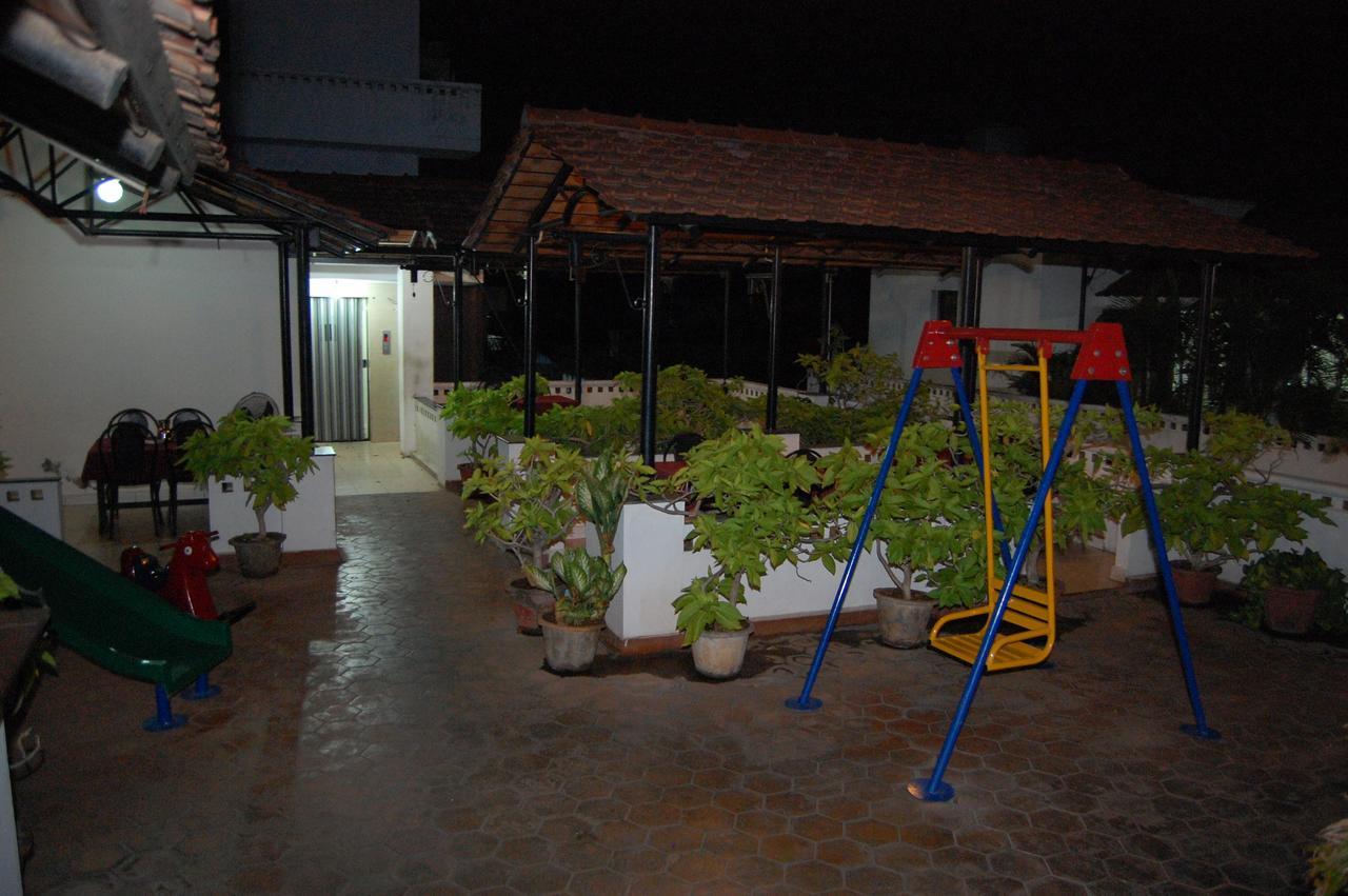 Parvathi Residency Hotel Nāgercoil Exterior foto